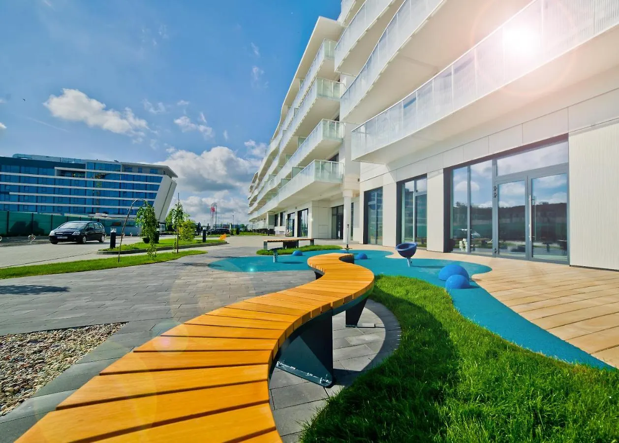 Aqua Resort Apartments-Aqua Park No Limit, Parking Kołobrzeg